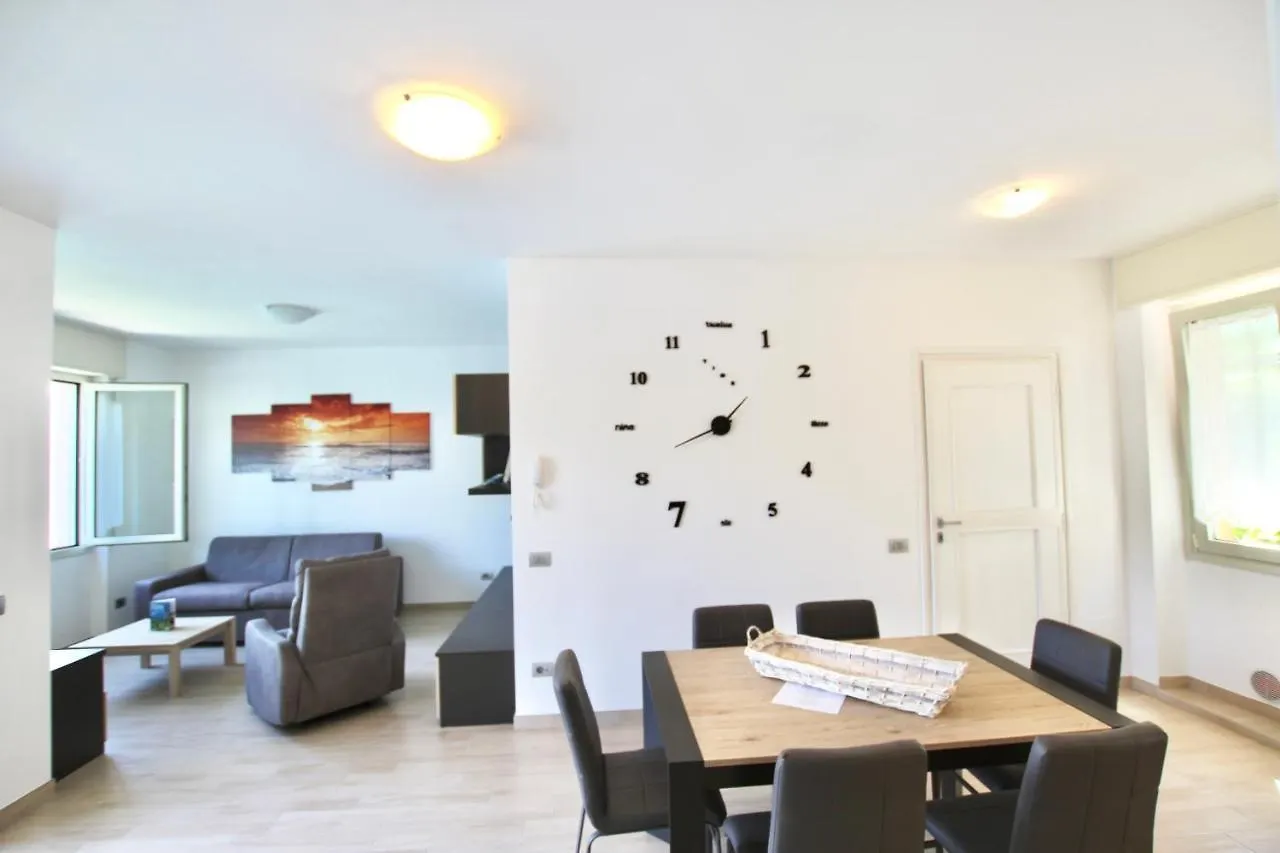 Infinity Luxury Apartment Lezzeno 0*,  Italy
